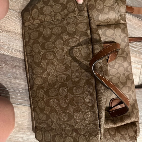 Coach diaper bag - Picture 3 of 5